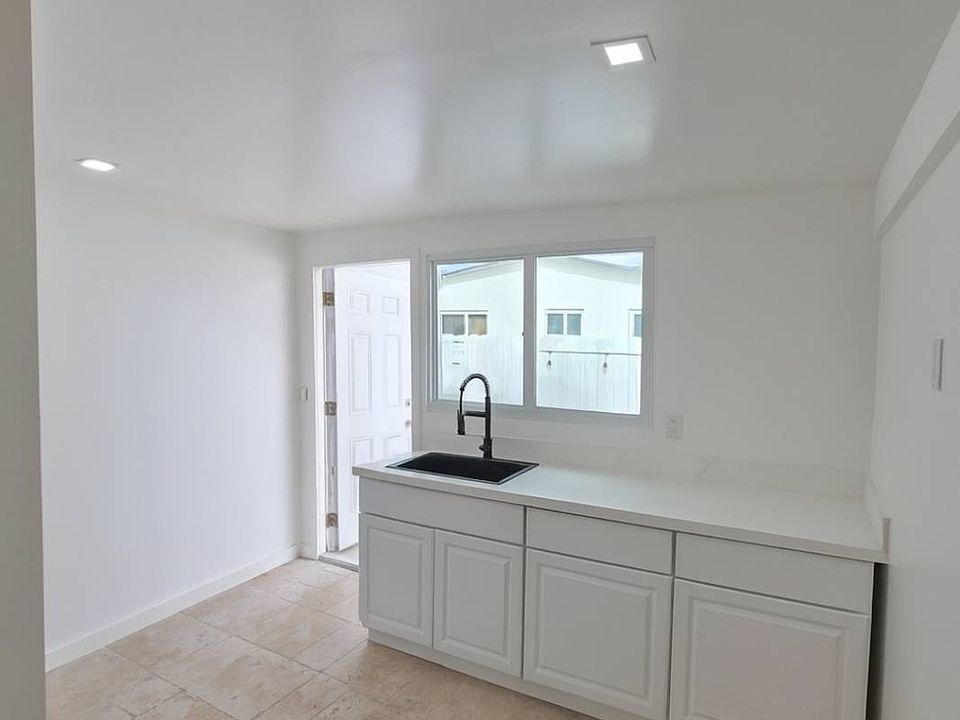 2nd image of 9330 SW 24th St #2