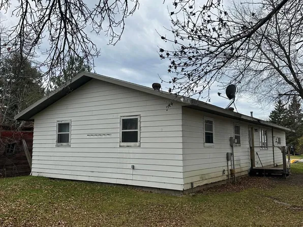 330 Meloney Ave, Williams, MN 56686