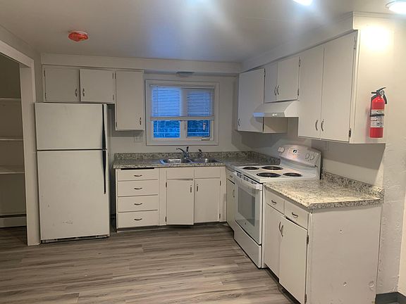 2nd image of 1902 Mary Ann St APT 85