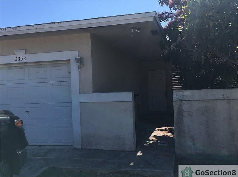 1st image of 2352 NW 20th St
