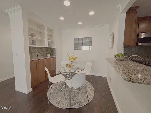 2nd image of 360 S Euclid Ave Unit 126