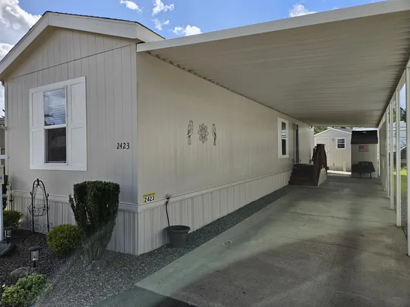 2423 SW Webster Rd, Grants Pass, OR 97526