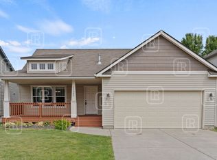 17509 E Nora Ln, Greenacres, WA 99016