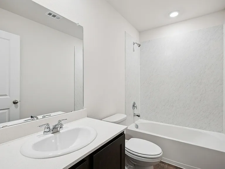 7020 Vining Dr — Photo 11
