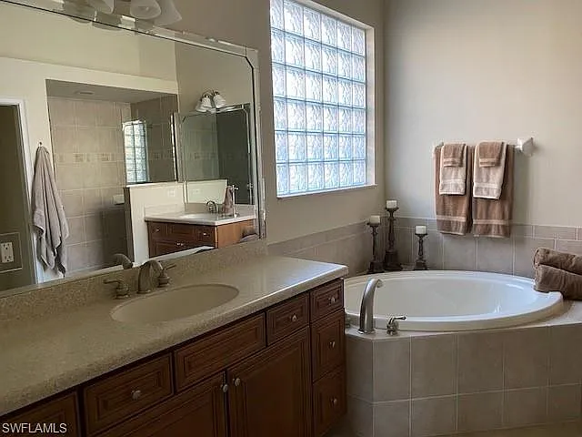 10307 Gator Bay Ct — Photo 15