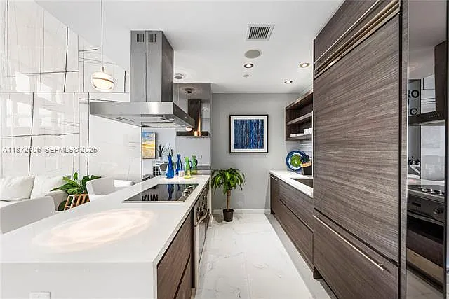1100 Biscayne Blvd #LPH6105 — Photo 7