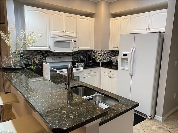 4th image of 1107 Winding Pines CIR #204