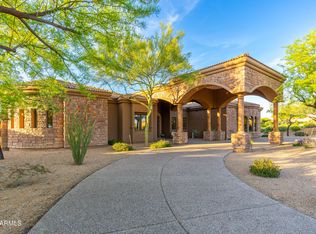 9816 E Winter Sun Dr, Scottsdale, AZ 85262
