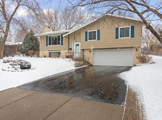 8116 28th Ave N, New Hope, MN 55427