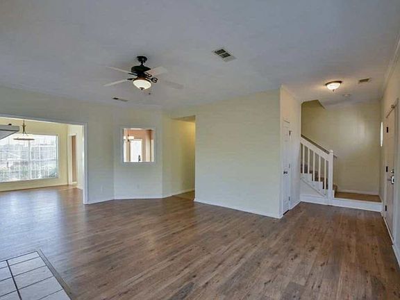 5th image of 1549 Lesley Dr
