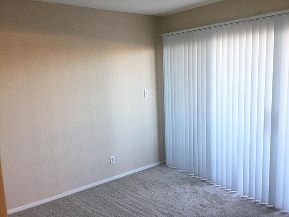 5th image of 5028 S Rainbow Blvd Unit 103