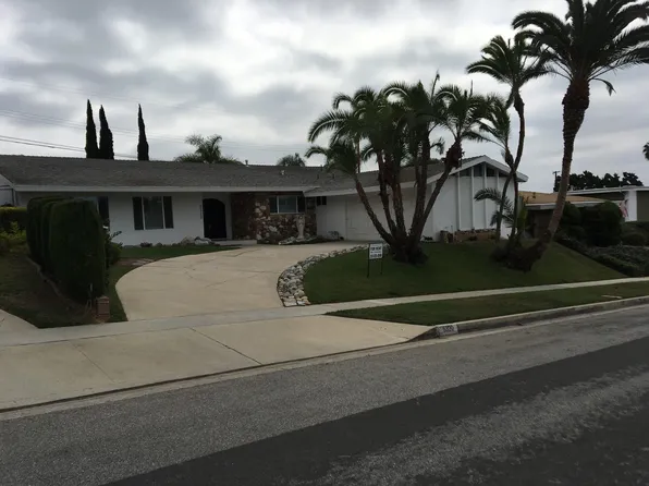 5320 S Holt Ave, Los Angeles, CA 90056