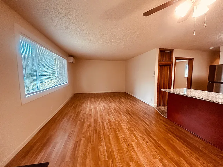 13121 SE Division St #1 — Photo 10