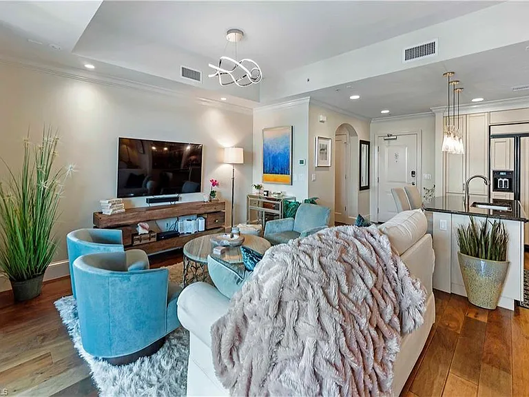 9115 Strada Pl #5501 — Photo 3