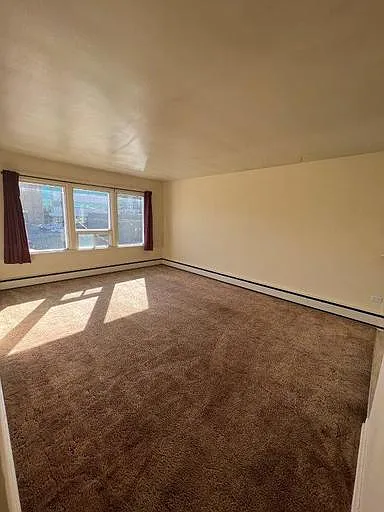 1 bed, 1.0 bath, $950 — Photo 4