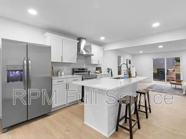 1025 42nd Ave N, Nashville, TN 37209