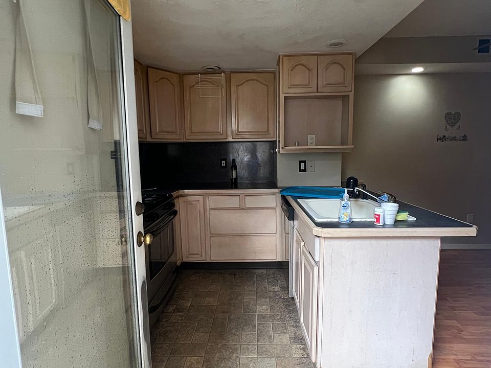 1st image of 2617 S Alder St #1