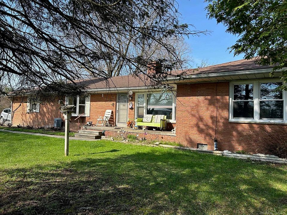 1st image of 5996 Lakeshore Rd