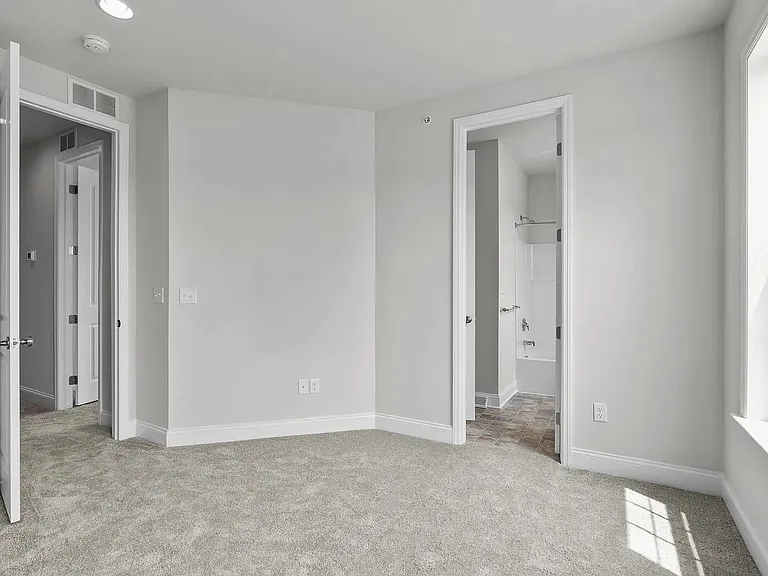 3088 Egreton Rd — Photo 13