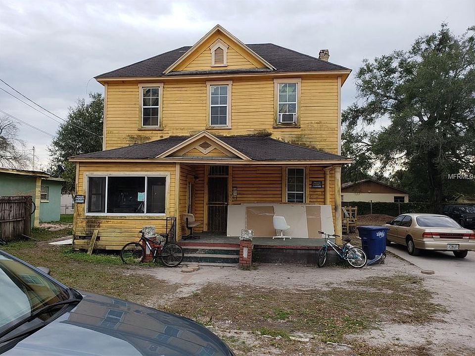 1st image of 2907 E 23rd Ave