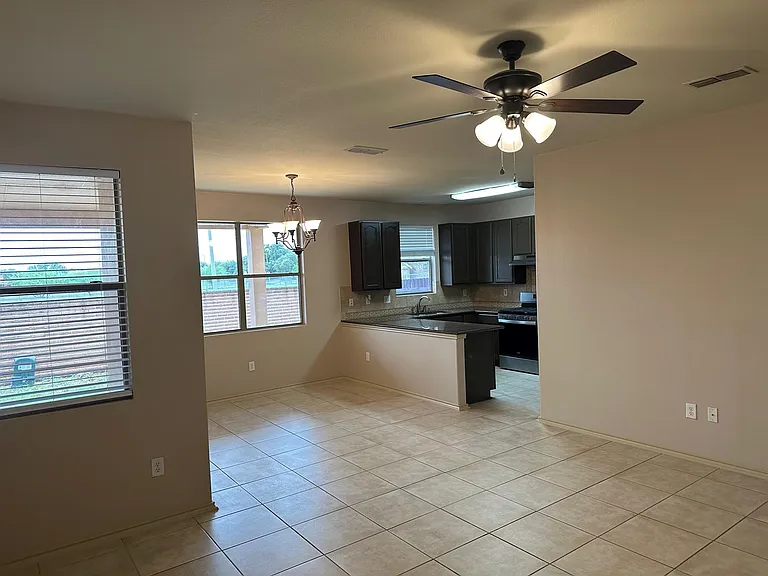 9310 Albany Dr #42 — Photo 10