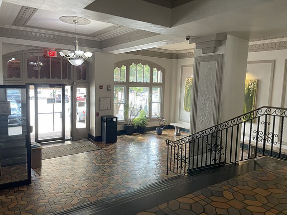 3900 lobby view