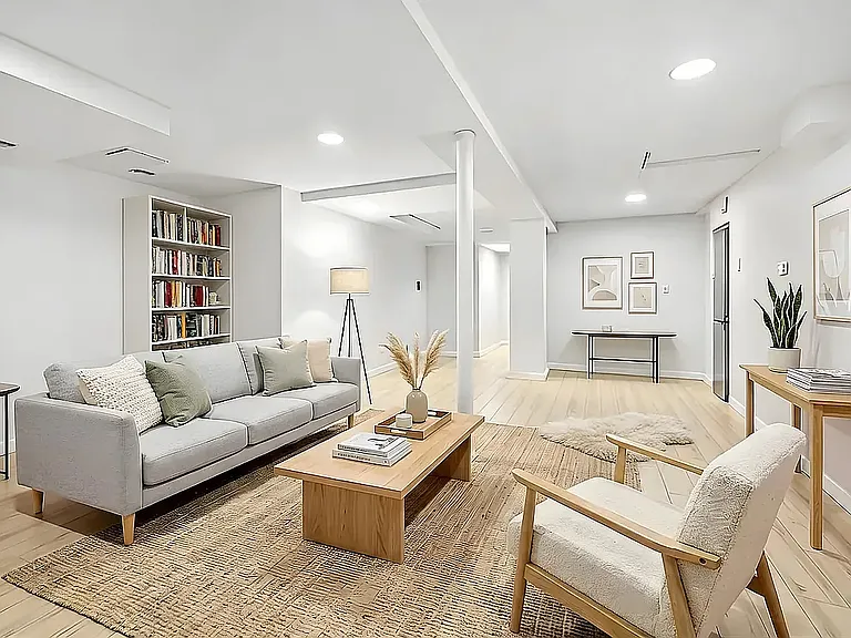 851 Hart St #L — Photo 15