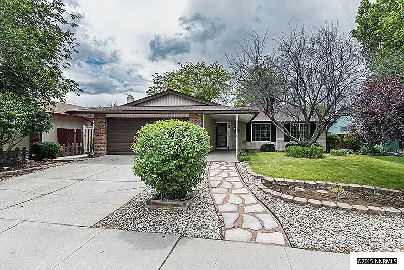2781 Fargo Way photo 1