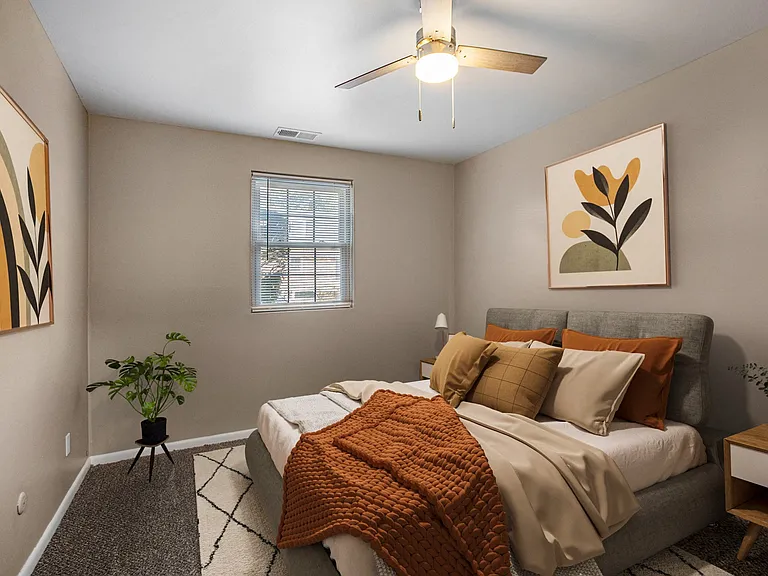 Lake Forest Apartment Homes — Photo 7