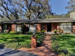 2020 Cricket Ln, Valrico, FL 33594