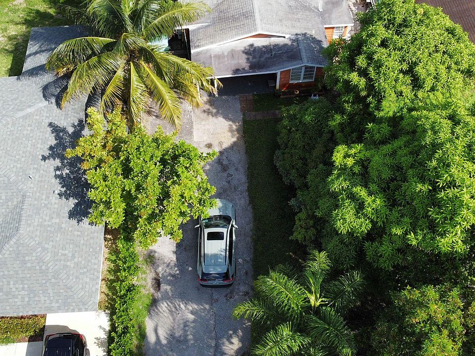 1st image of 735 51st Street