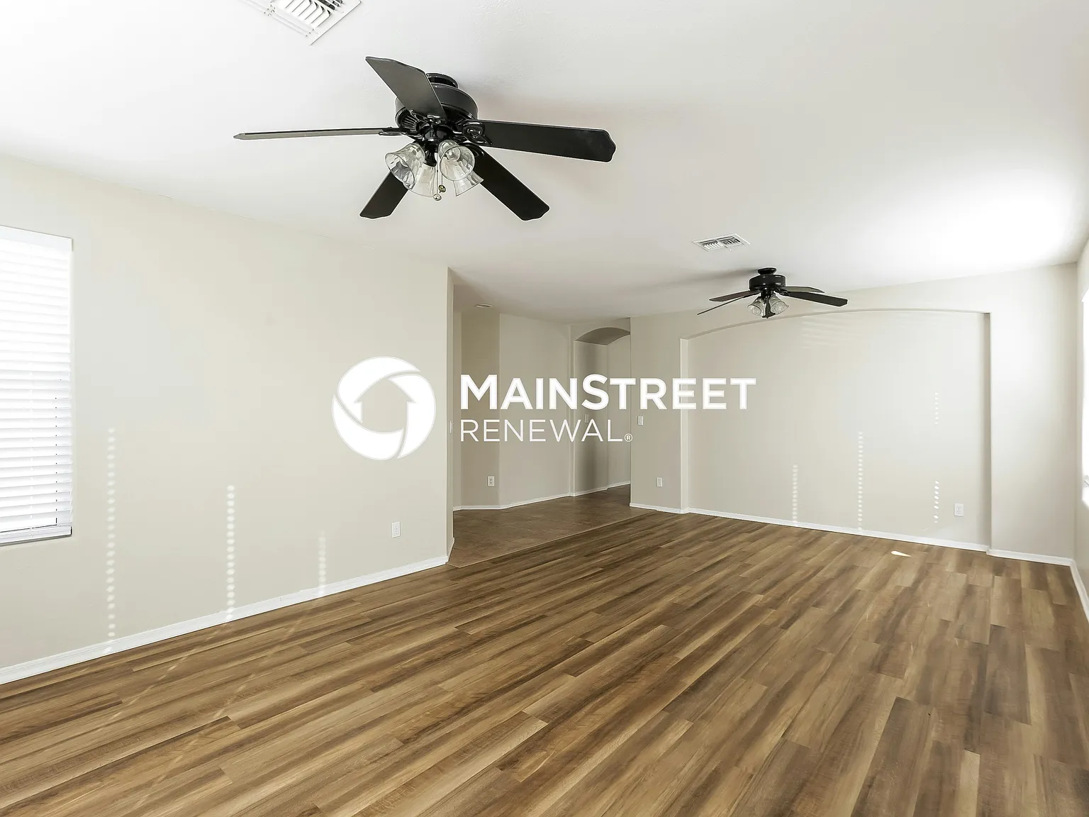 6512 W Gross Ave — Photo 3
