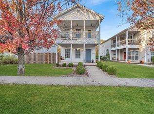 3642 Tower Cir, Fayetteville, AR 72704