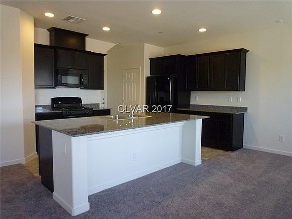 4th image of 1148 Bradley Bay Ave
