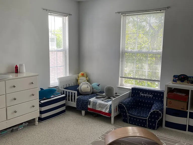 1085 Joyce Ln — Photo 7