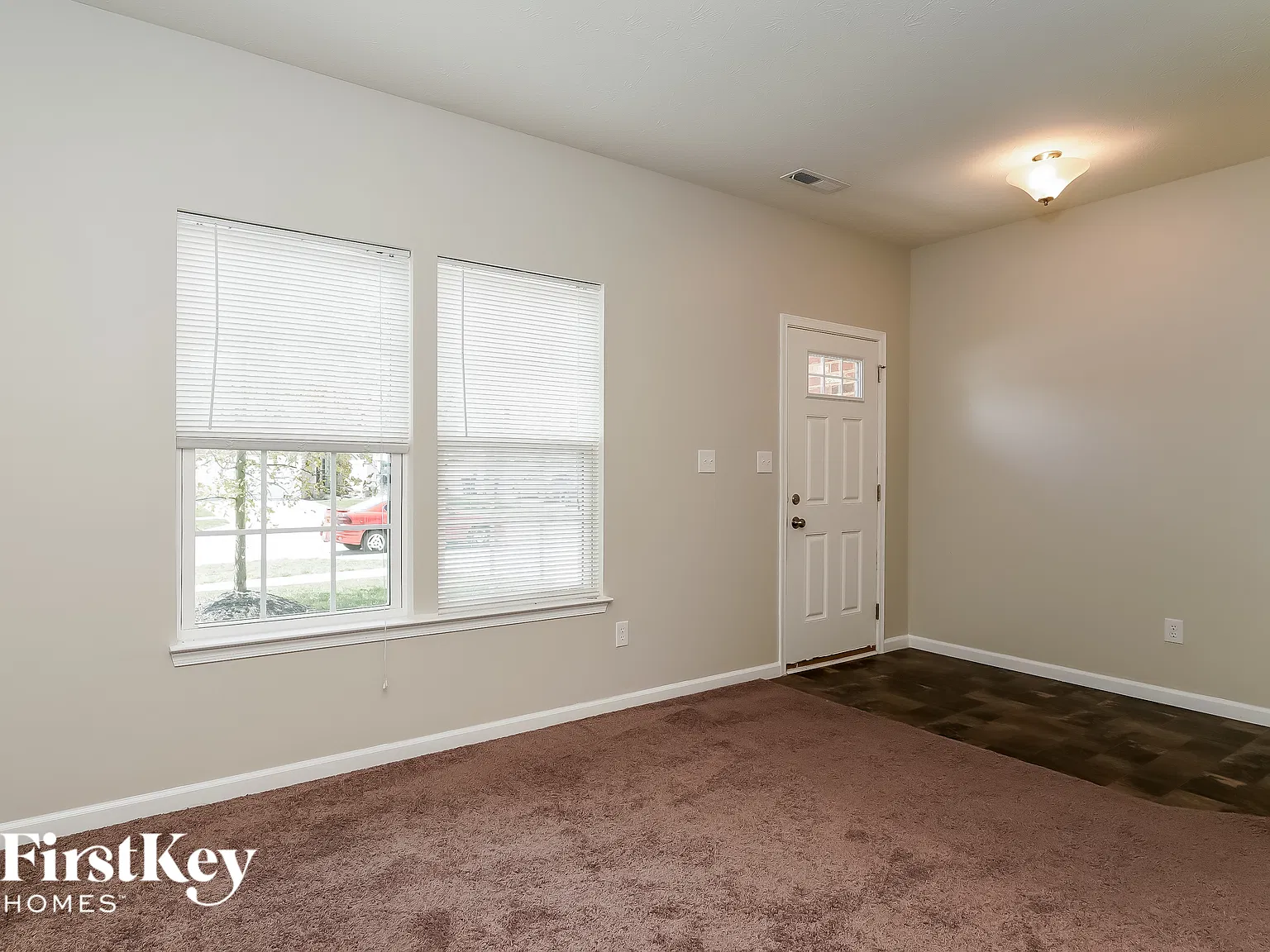 4 bed, 2.5 bath, 2387 sqft, $2,610 — Photo 2