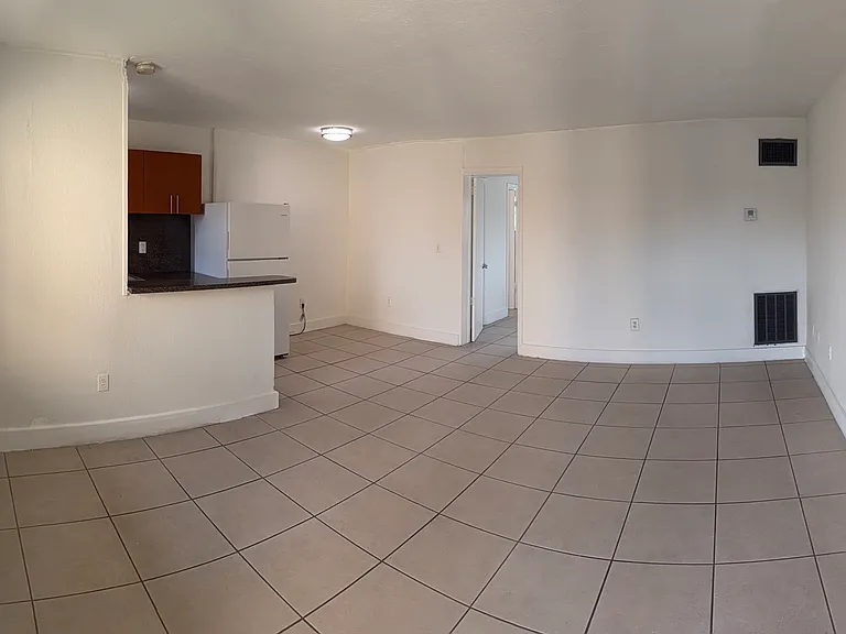3855 SW 79th Ave #26 — Photo 1
