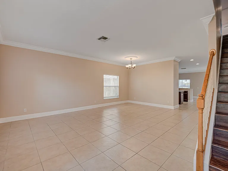2788 Inlet Cove Ln W — Photo 2