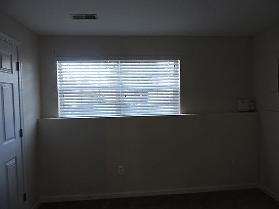5th image of 2306 Love Pl