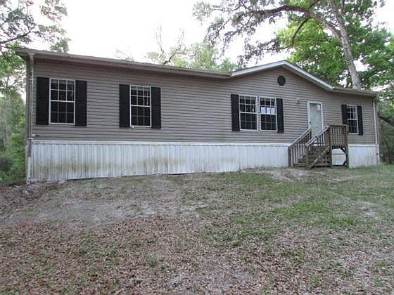 1st image of 155 SE Laduke Ct