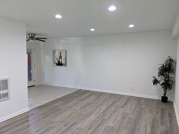 Living room to dining