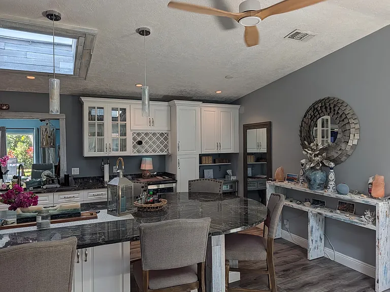 199 N Country Club Blvd — Photo 10