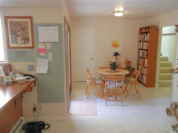 5th image of 88 Ross Ave