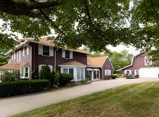 27 Old Upton Rd, Grafton, MA 01519