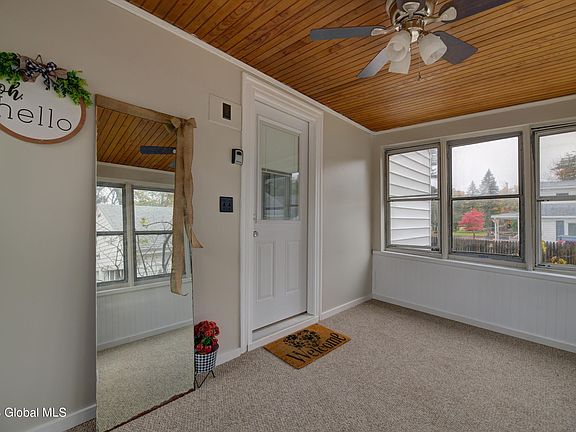4th image of 15 Dunning Avenue