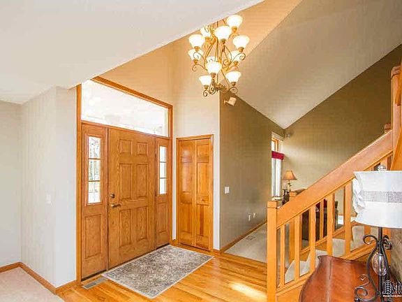 5th image of 870 Hickory Creek Dr