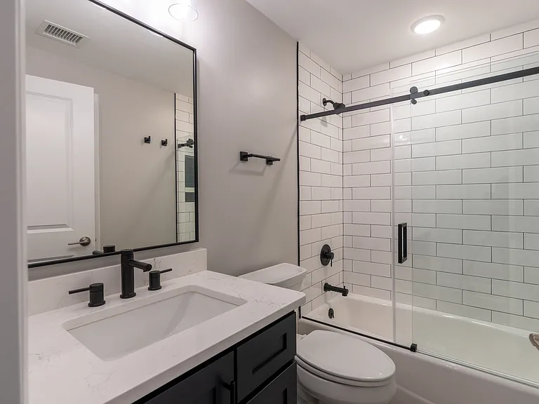 521-531 N 4th Ave #3 — Photo 2