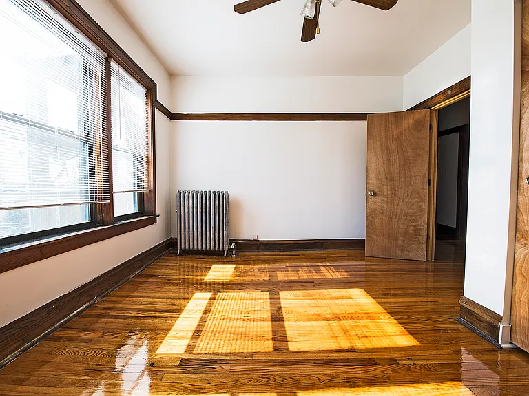 7400 S Rhodes Ave Chicago, IL 60619 — Photo 6