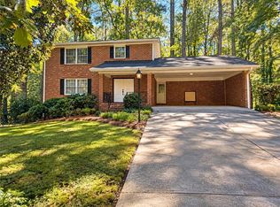 2878 Pine Valley Cir, East Pt, GA 30344