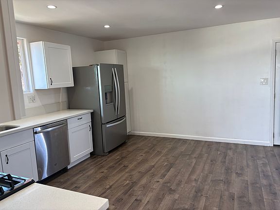 5th image of 1251 1st Ave #1